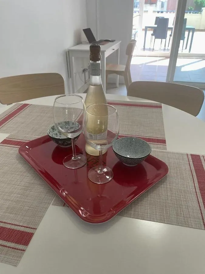 Encantador Piso Con Terraza Y Piscina Daire Benalmádena