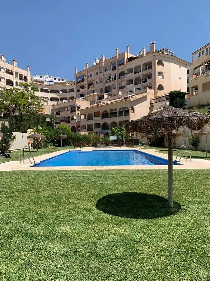 Encantador Piso Con Terraza Y Piscina Apartment Benalmadena